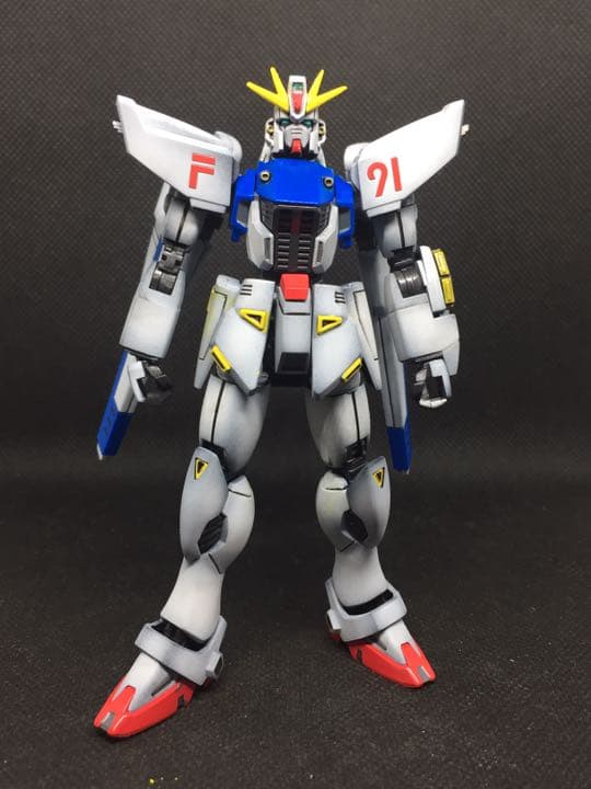 ガンプラ 塗装済み完成品