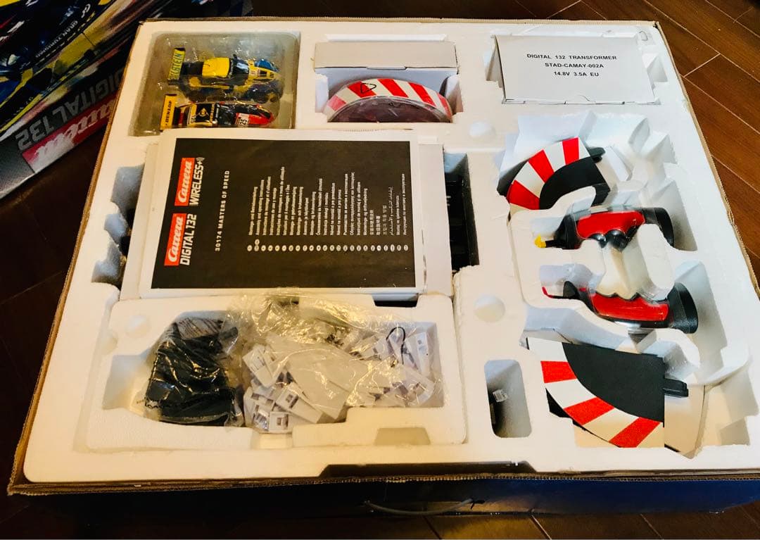 カレラ デジタル132 MASTER OF SPEED コースセット