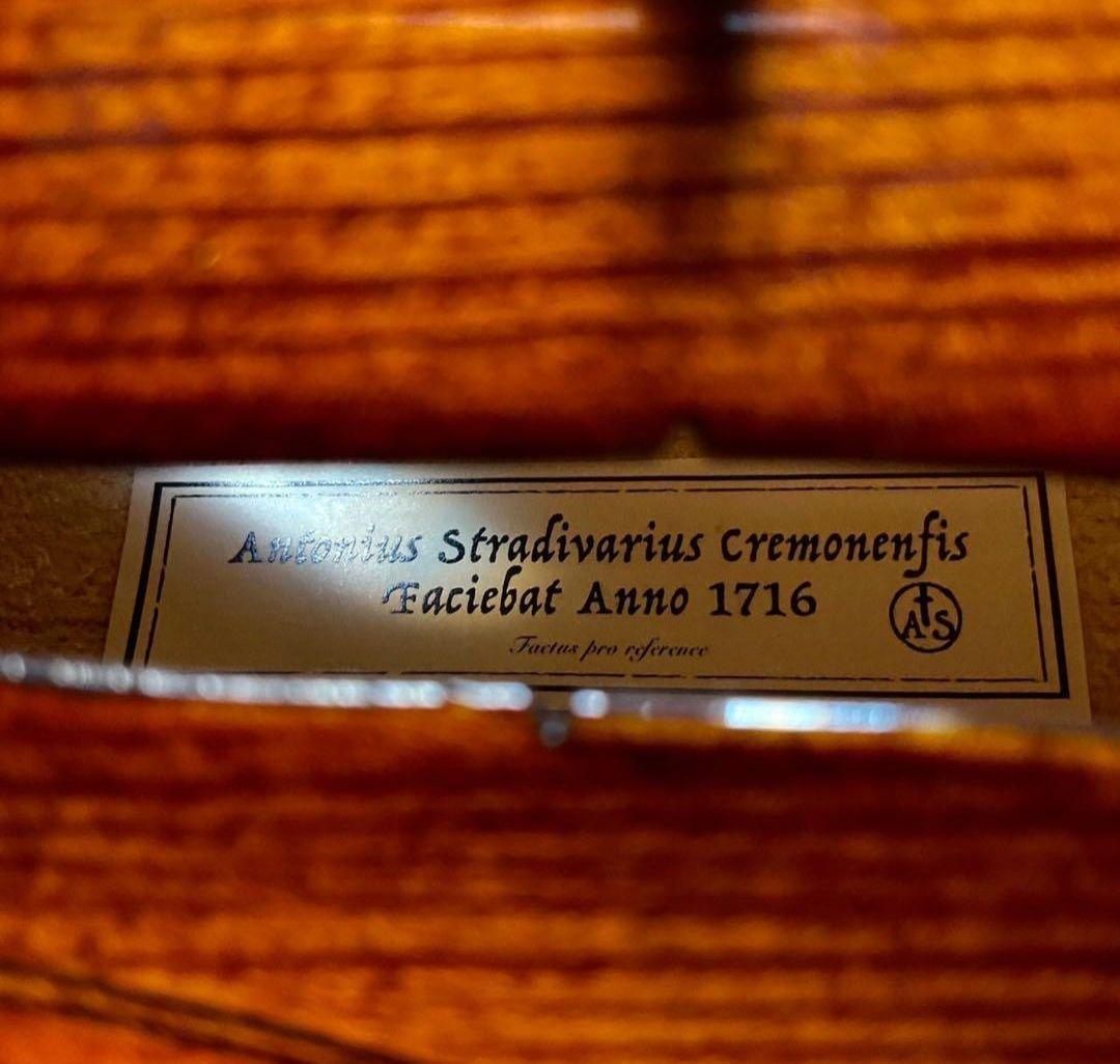 バイオリン　Stradivarius 1716モデル　4/4 　付属品多数