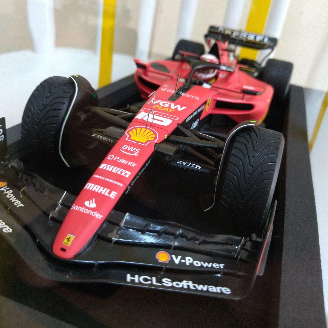 ミニカー Ferrari SF23 1/18