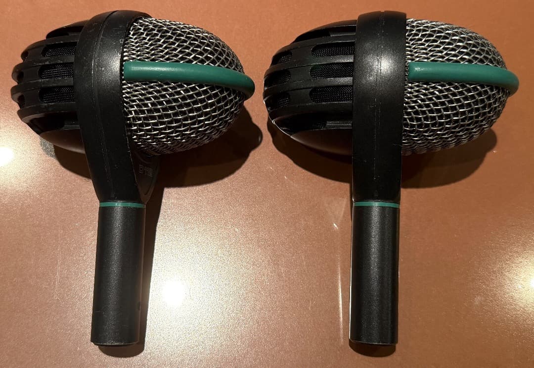 AKG ダイナミックマイク　D112　2本組　完動品
