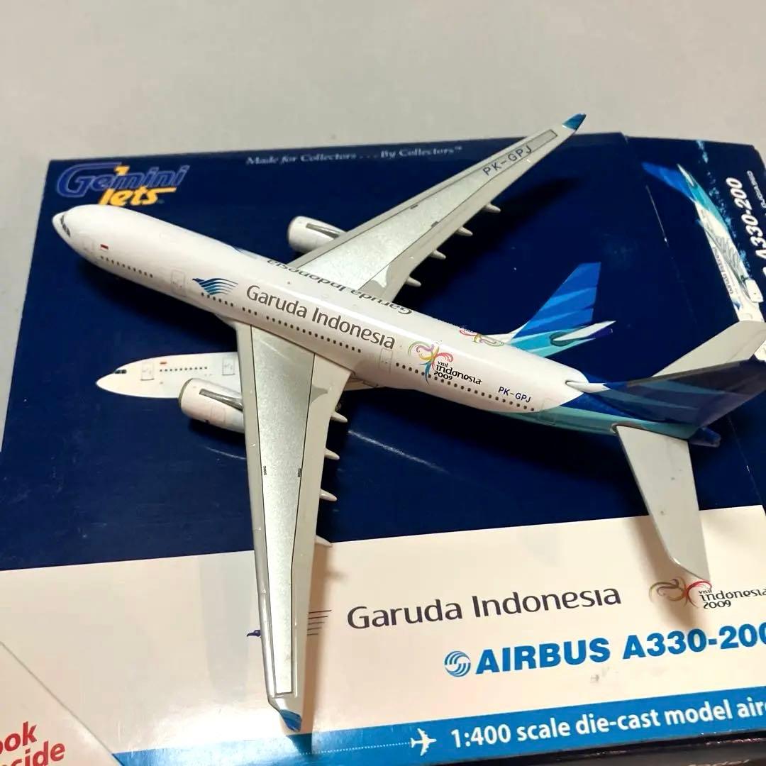 A330-200 ガルーダ・インドネシア 1/400 - メルカリ