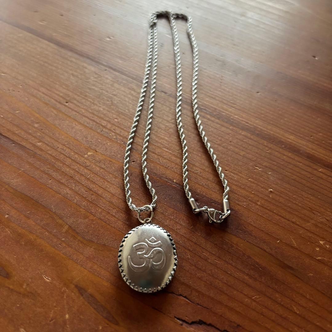 藤井風 ネックレス オーム シヴァ神 ロープチェーン付き