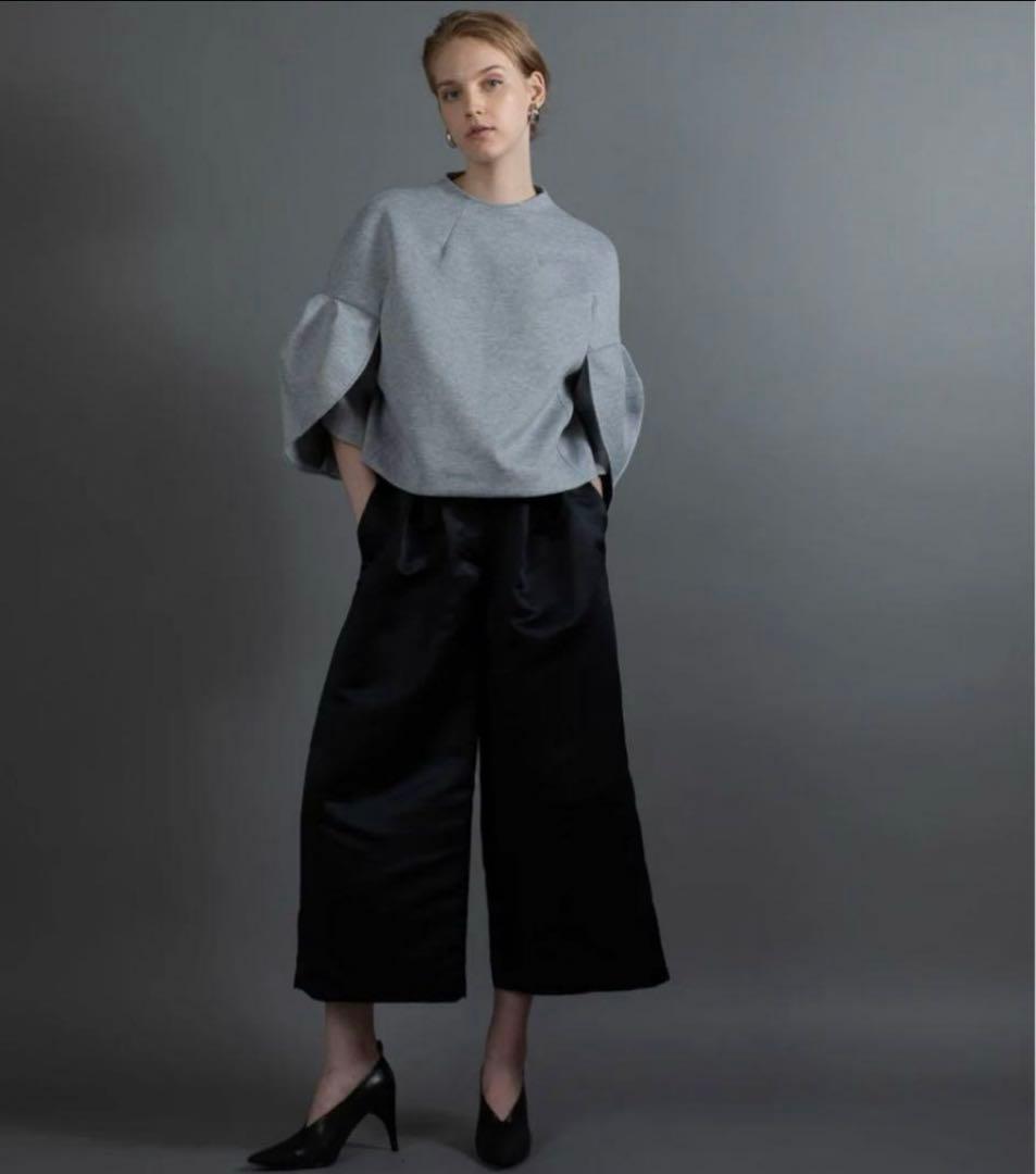 heve サテンガウチョパンツ36