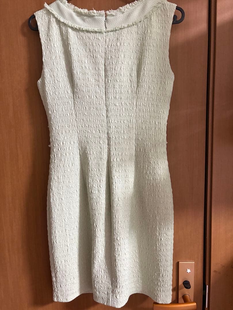 ミントグリーン タイトフィットドレス