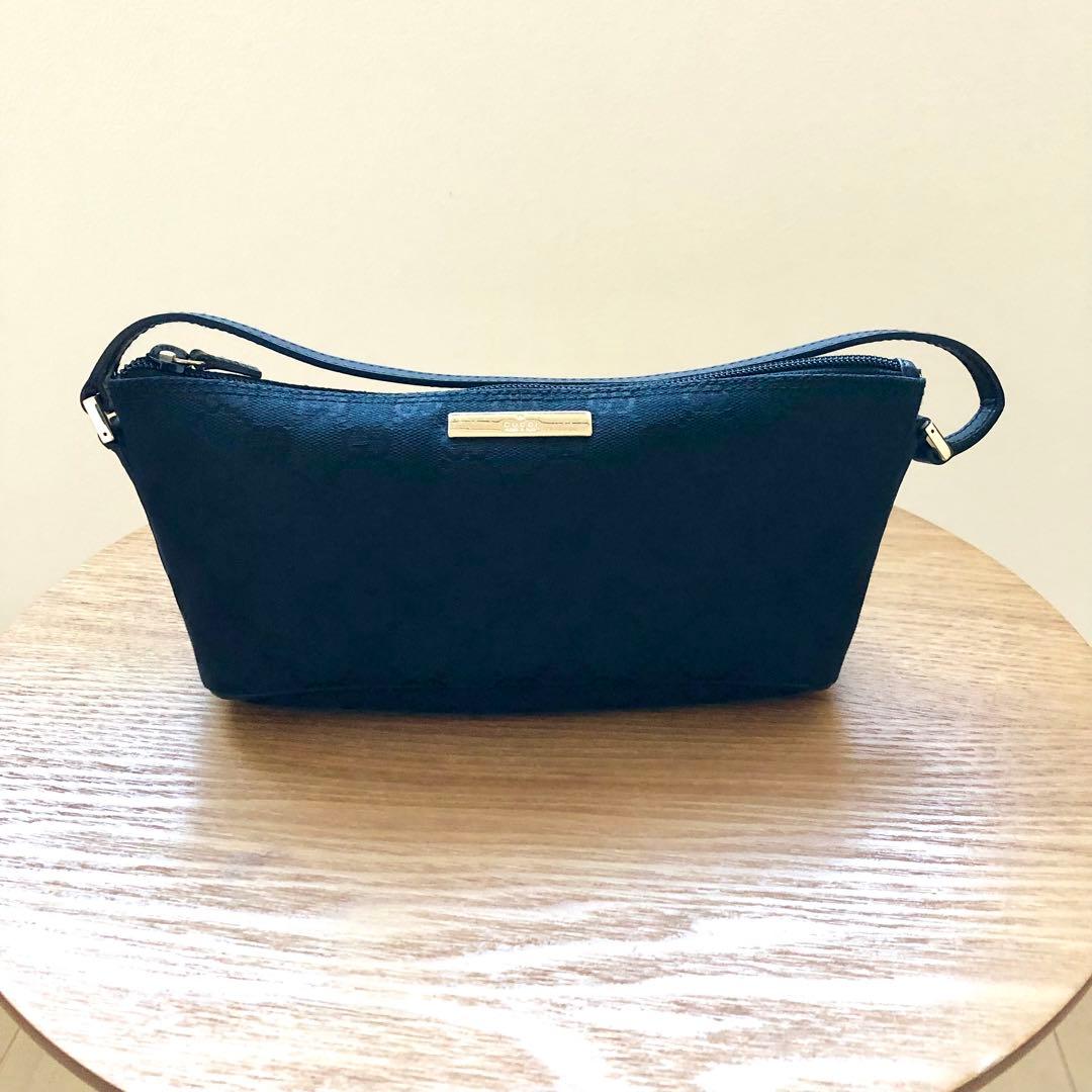 GUCCI グッチ アクセサリーポーチ パーティーバッグ GG柄キャンバス 黒