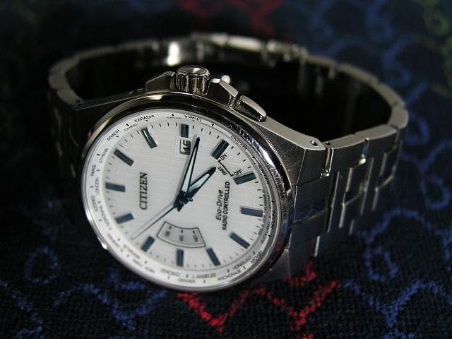 良品動作良_Citizenワールドタイムソーラー電波_ CB0160/H145
