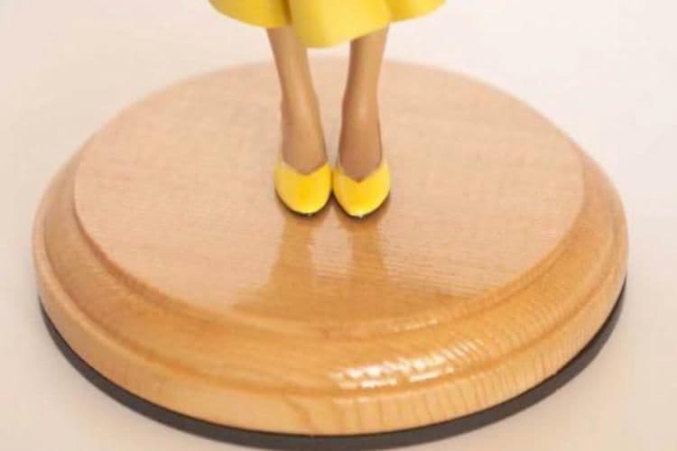 1/8スケール　アトリエイット　ララァ・スン　ガンダム　ガレージキットフィギュア