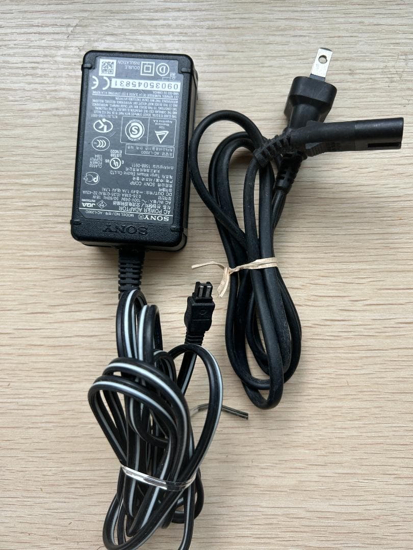 SONY HDR-XR500V 箱付/付属品完備 動作品 ハンディカム