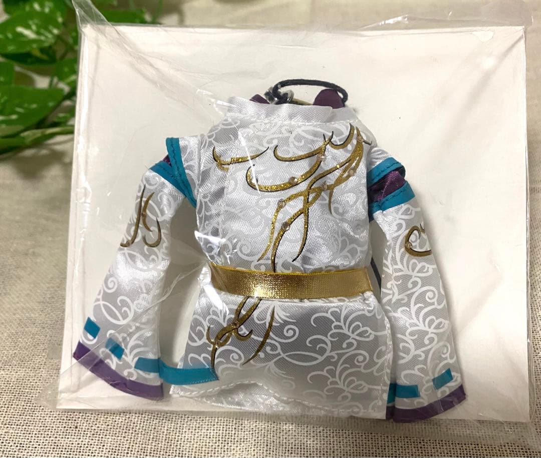 【未開封】羽生結弦☆プレミアムセット〜ONE and ONLY 衣装チャーム