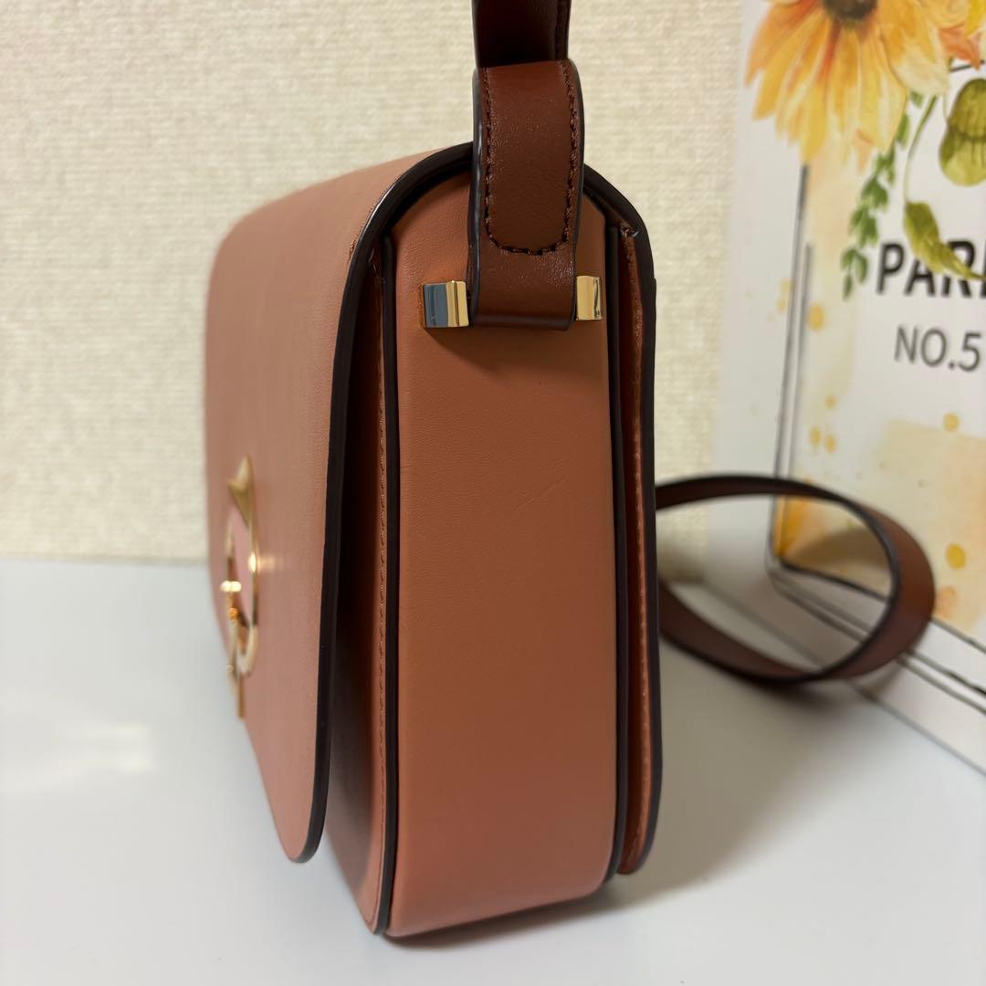 ☆未使用級☆ケイトスペード ショルダーバッグ ニコラ ツイストロック レザー