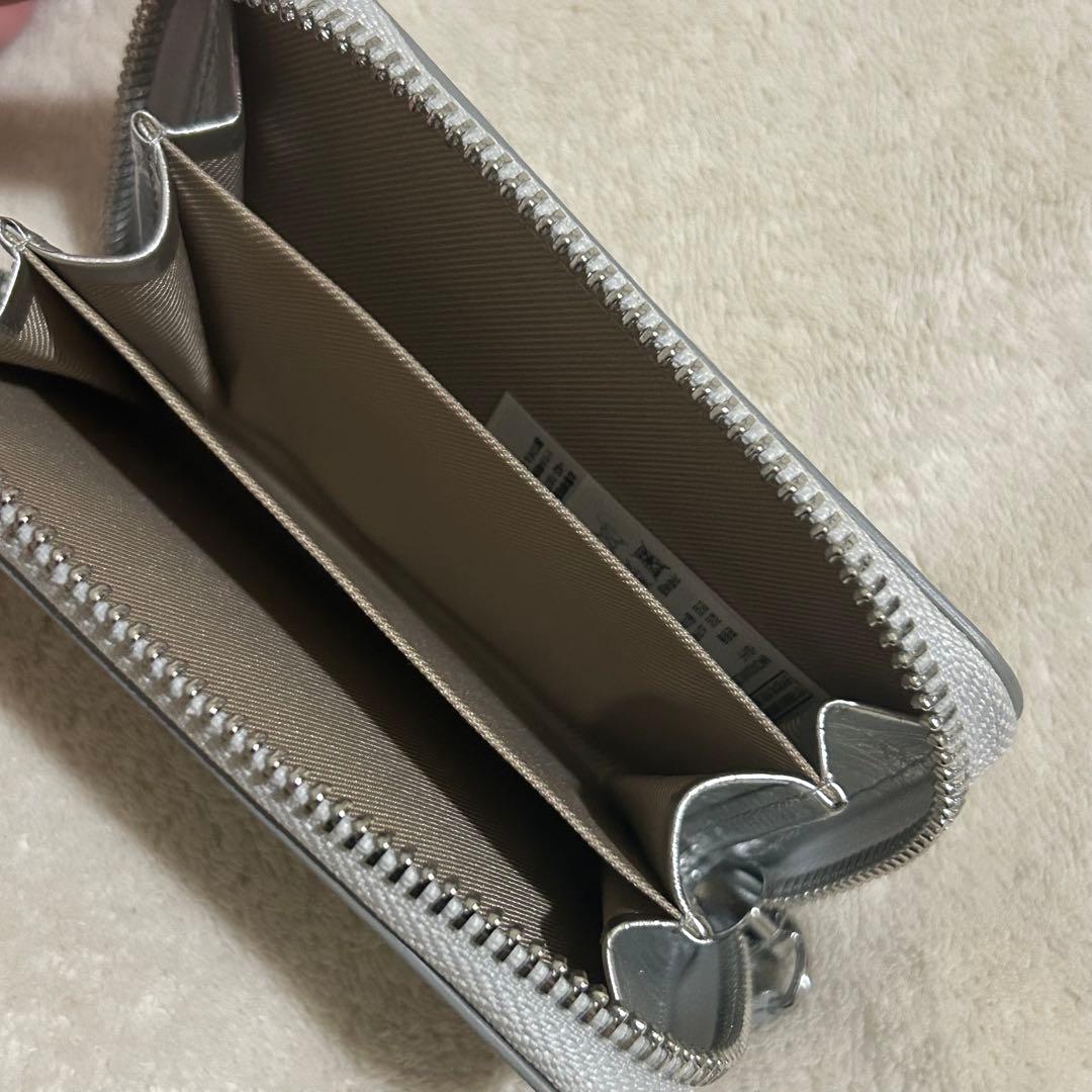 【新品未使用】Matin Kim COMPACT WALLET ケース