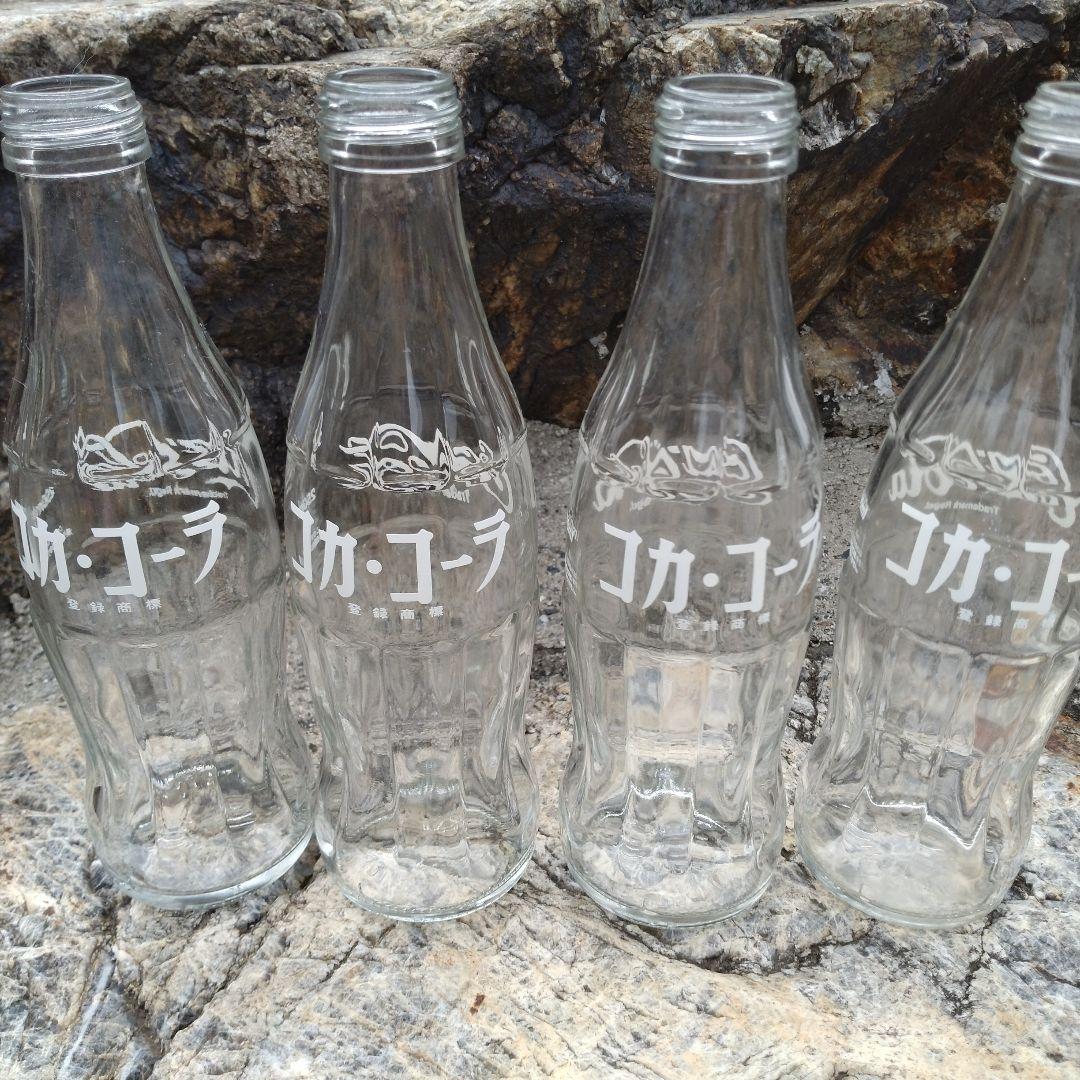 コカ・コーラ瓶・スクリューキャップ 4本セット - メルカリ