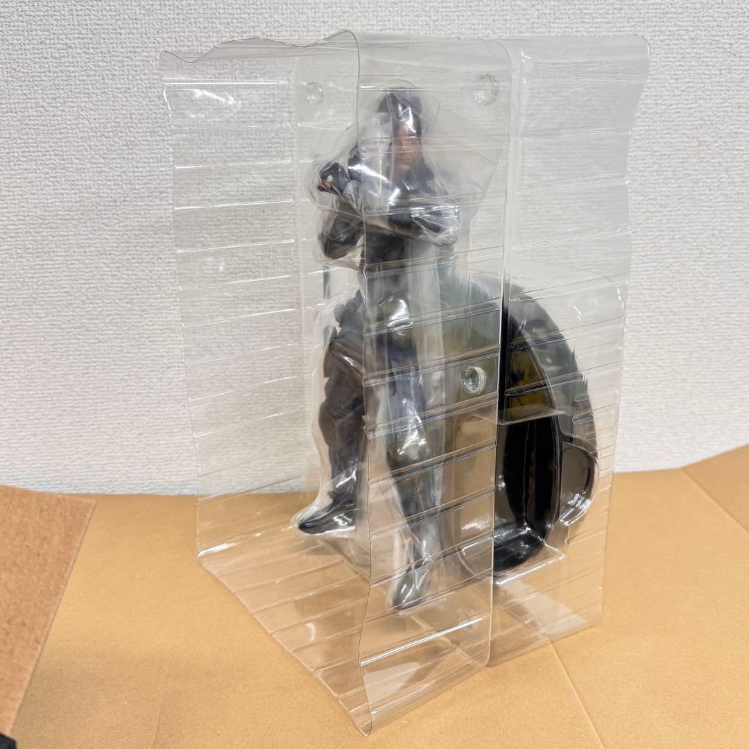 BIOHAZARD RE:2 レオン・S・ケネディ フィギュア