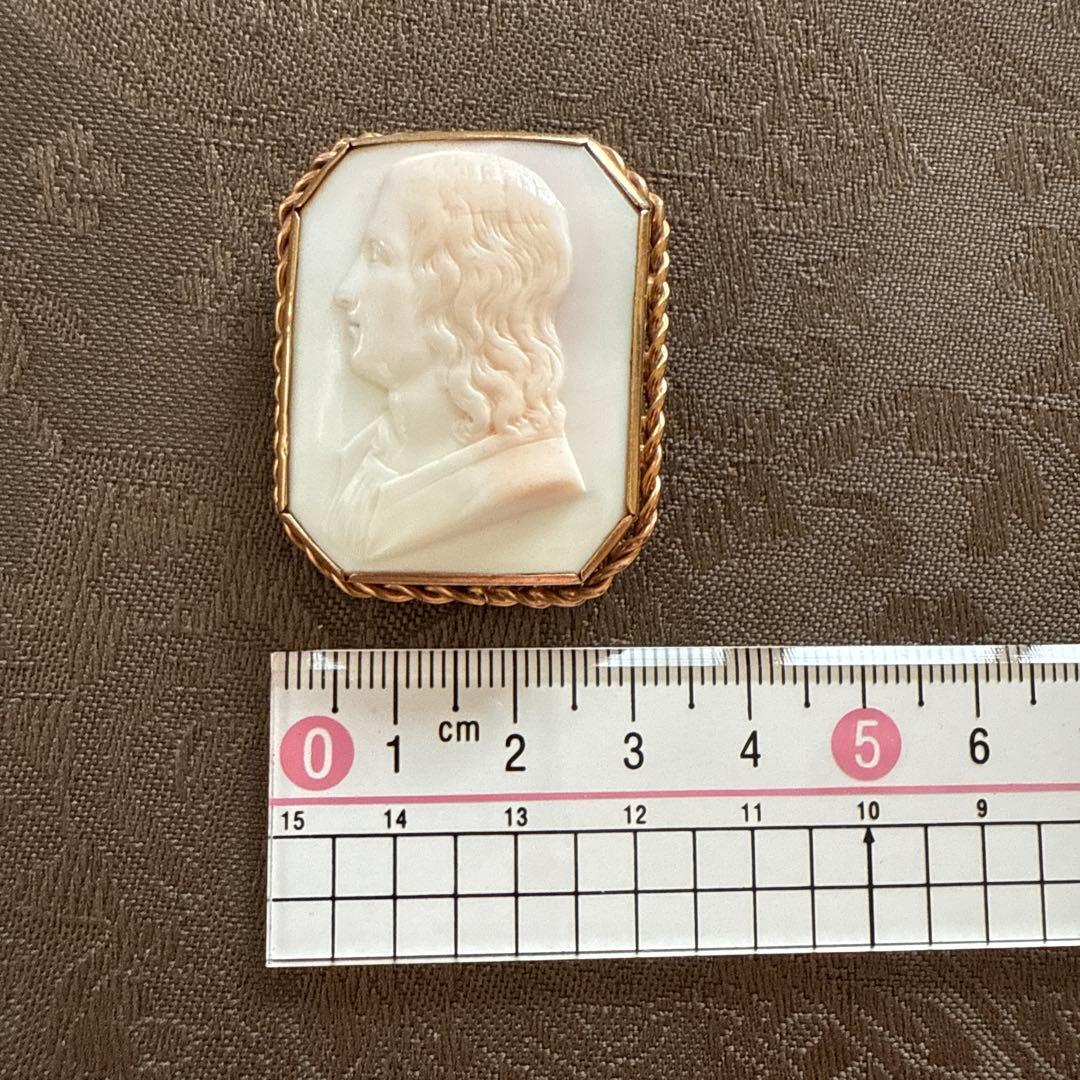 アンティーク】9金刻印 シェルカメオブローチ英国製、逸品！ 最終価格