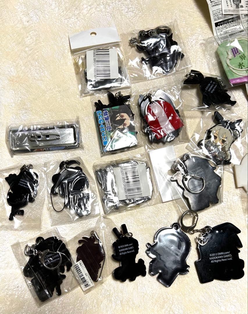 新品27点　艦コレセット　お守り、シール、缶バッジ、ストラップなど多数