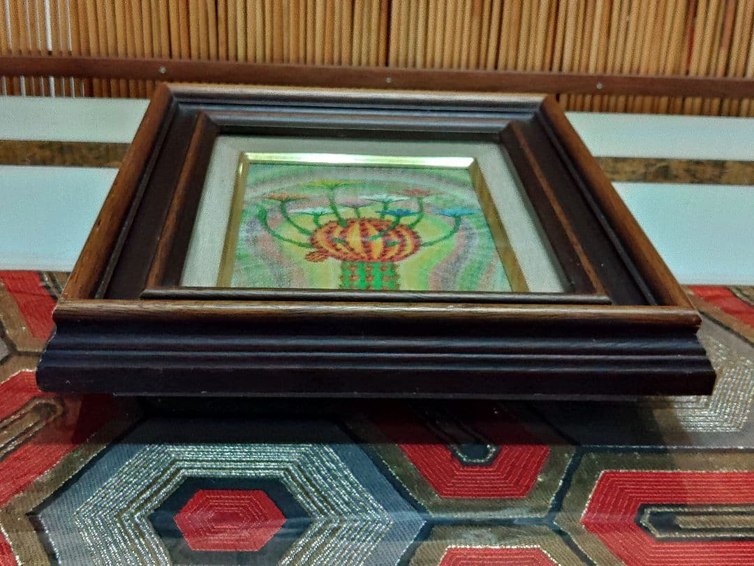 幸福のサボテン　生命エネルギー　佐藤正二朗作　油彩画　かわいいサボテン　幸せ