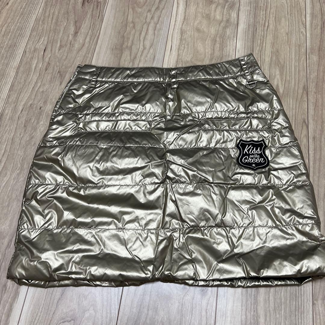 【新品未使用】KISS ON THE GREENセットアップ　ゴールド