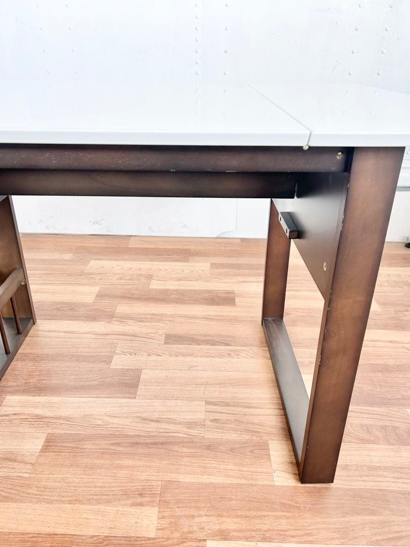 K.ダイニングテーブル　机　折りたたみ　白　ホワイト　黒