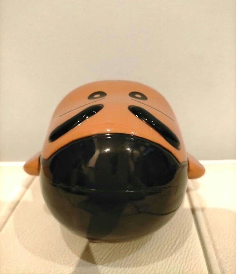 【希少✨️非売品 】クレヨンしんちゃんの貯金箱！　置き物　人形