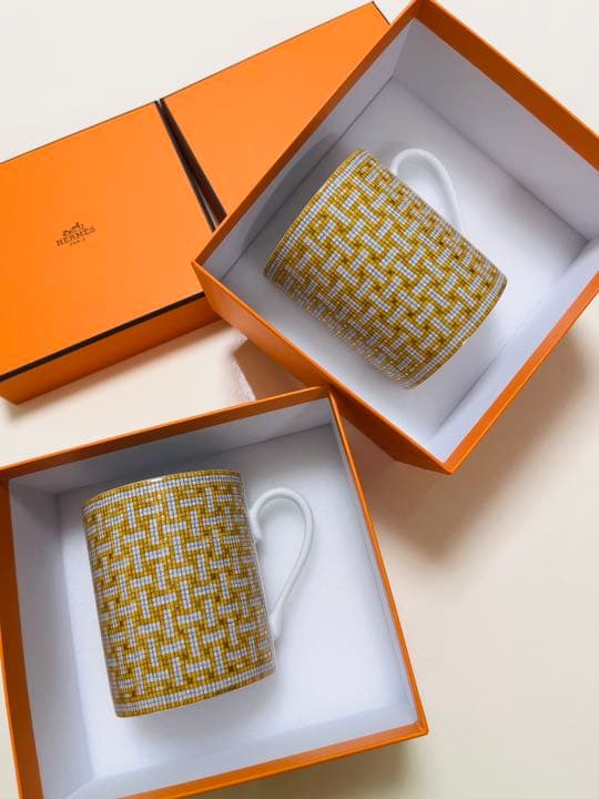 TOMI スジャータシルクアイス ソフトクリームオブジェ あんどん大 点灯式