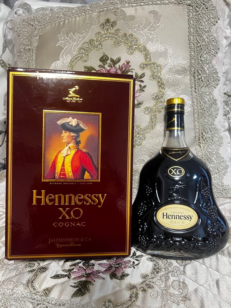 HENNESSY COGNAC XO ヘネシー コニャック 1000ml Hennessy（ヘネシー） コニャック 1000ml未開封品 ご紹介です。