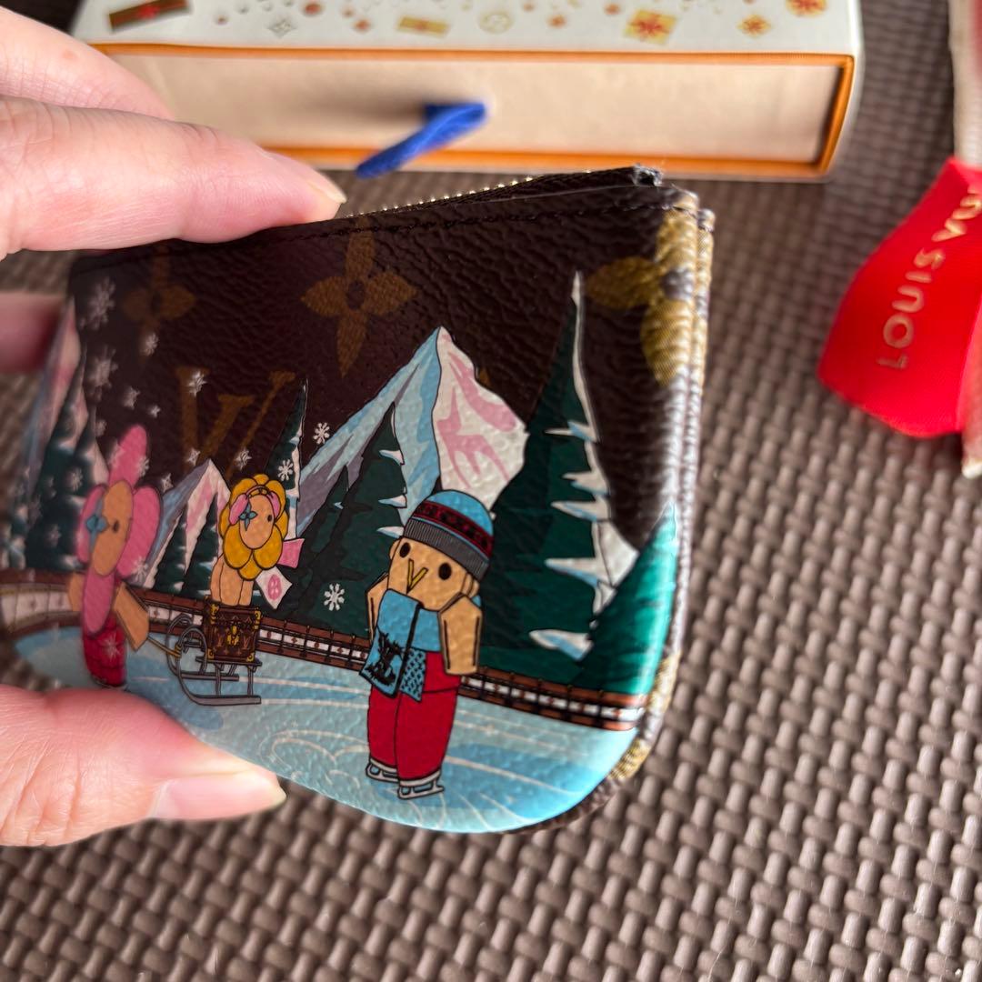 LOUIS VUITTON キーリング付きキーケース　ルイヴィトン　ケース