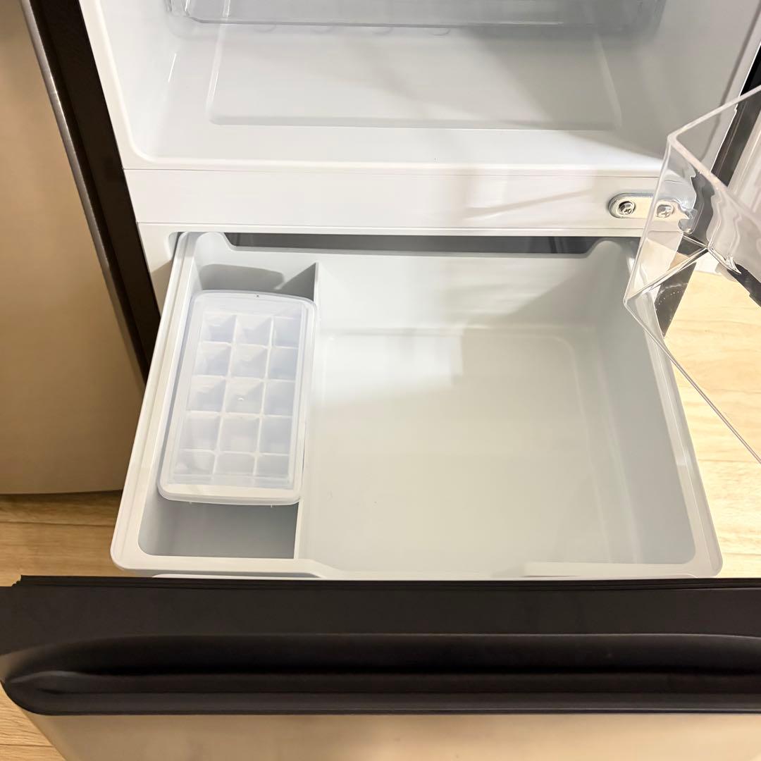 高年式ブラックシルバー1人暮らし家電セット❗️大阪、大阪近郊配送と設置無料o