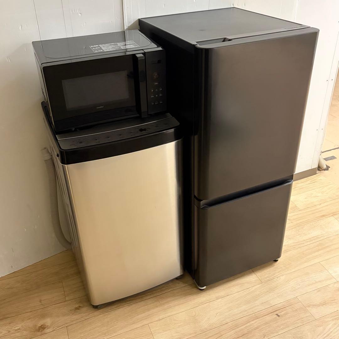 高年式ブラックシルバー1人暮らし家電セット❗️大阪、大阪近郊配送と設置無料o