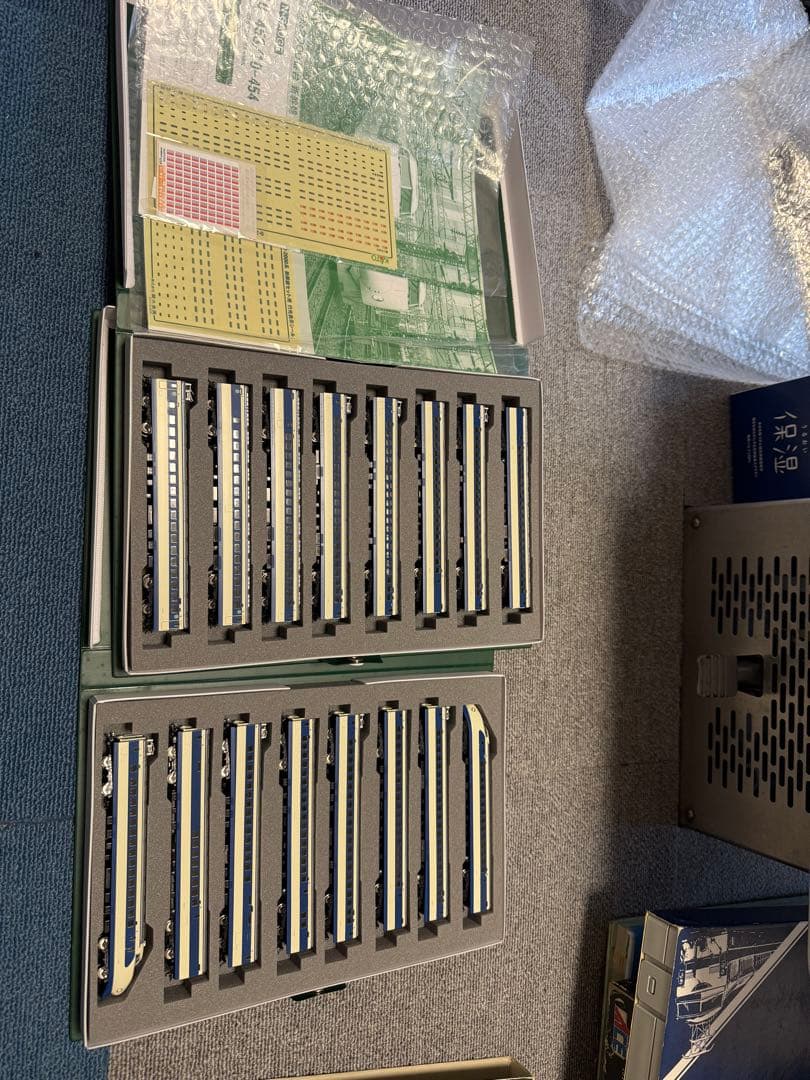 Nゲージ 東海道・山陽新幹線0系2000番台 16両編成 フル編成 KATO