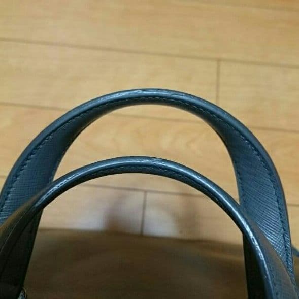 【美品】プラダ ブリーフケース