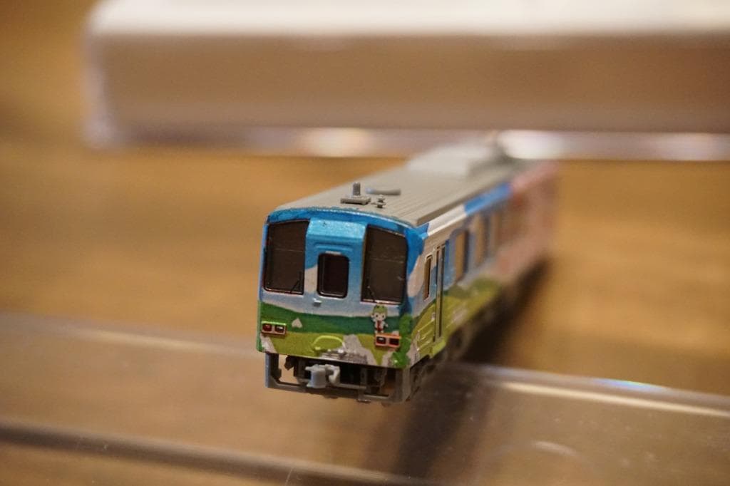 TOMIX製 キハ120系 美祢線 「美祢号ラッピング車両」 M車