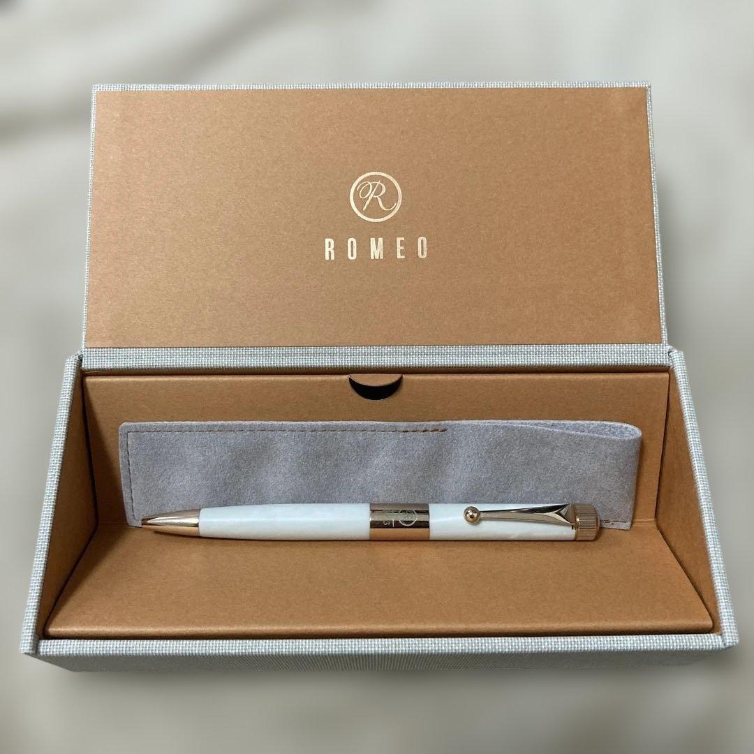ROMEO ボールペン ホワイト/ゴールド 専用ケース付き（No3）