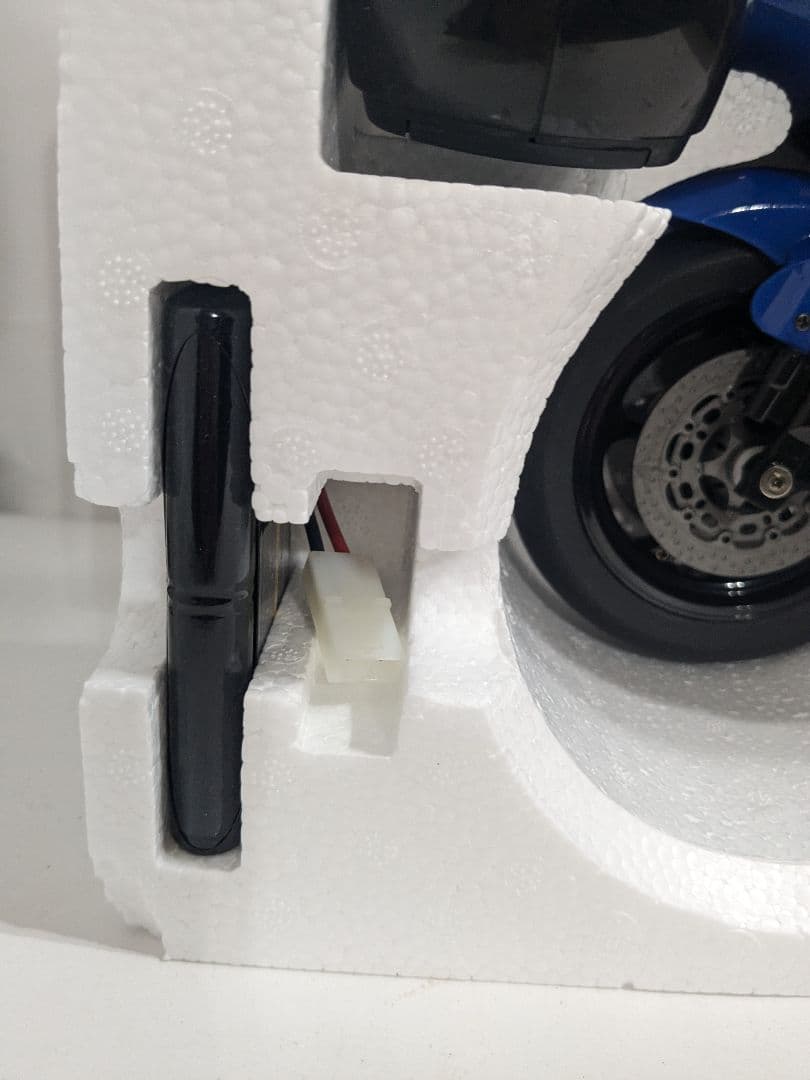 【未使用】東京マルイ　ストリートレーサー　1/5 電動RCバイク　ブルー