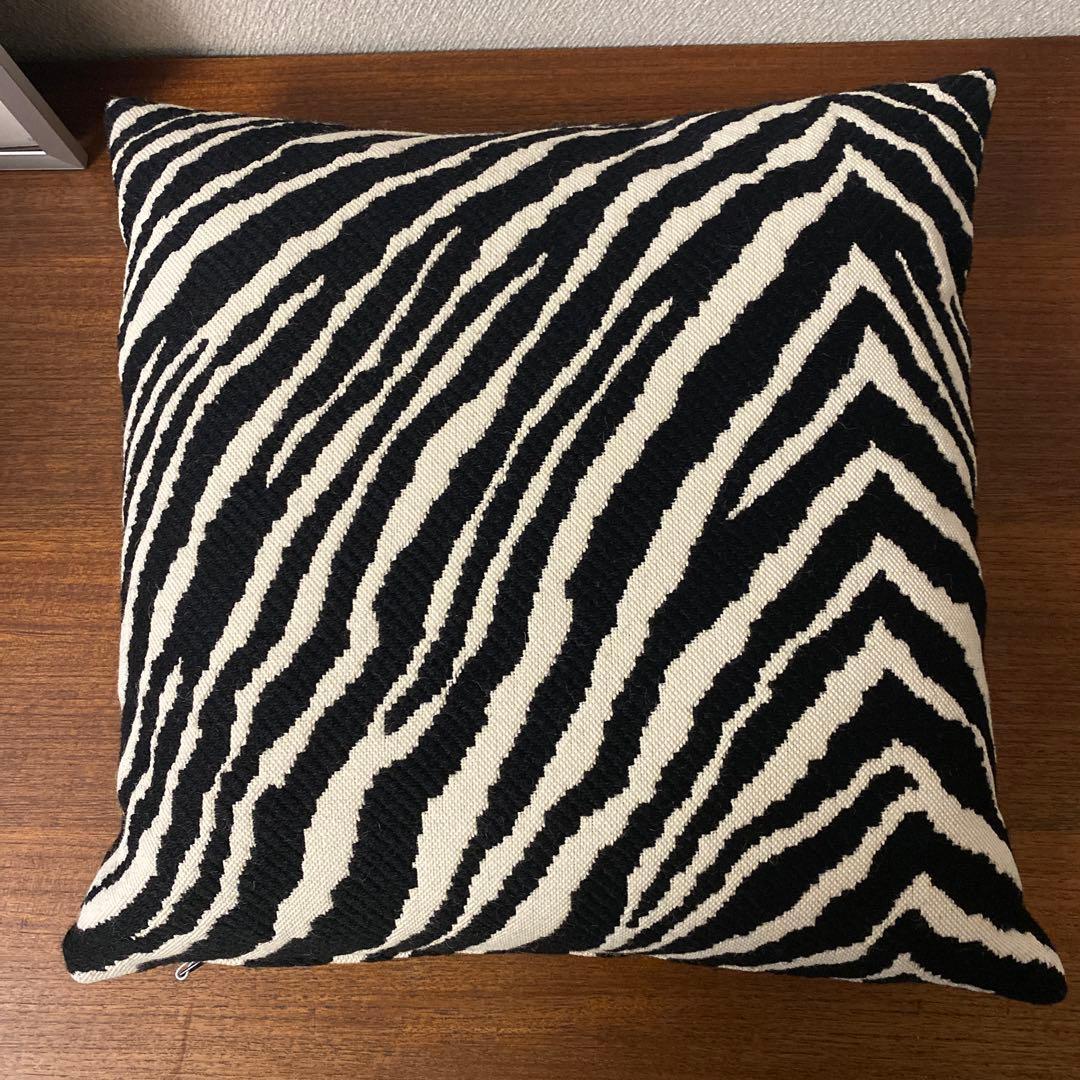 アルテック　ゼブラ　クッションカバー、インナークッションセット