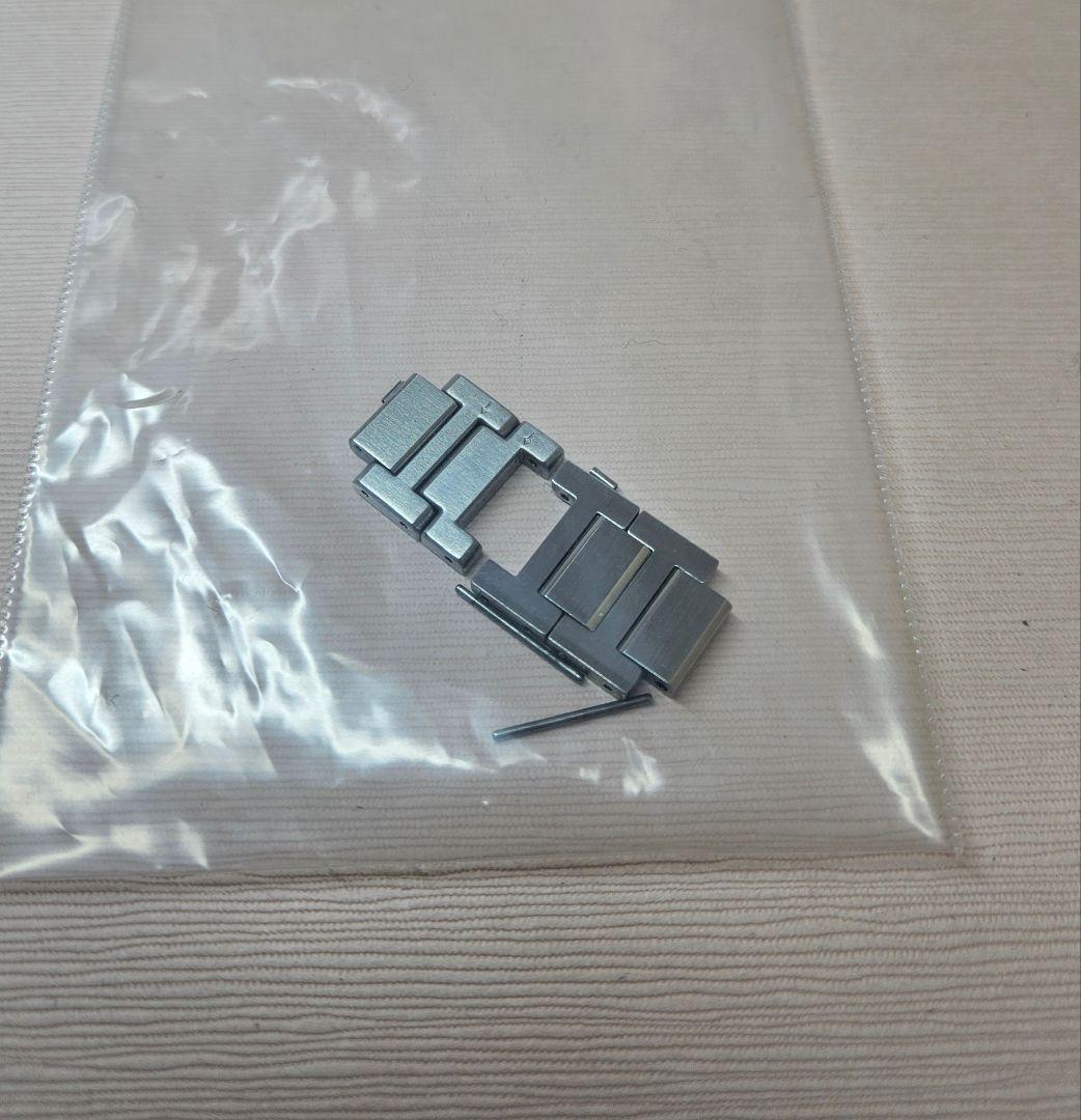 マ*サ様 未使用同様　超美品‼️　Paul Smith ワールドタイム 電波ソー