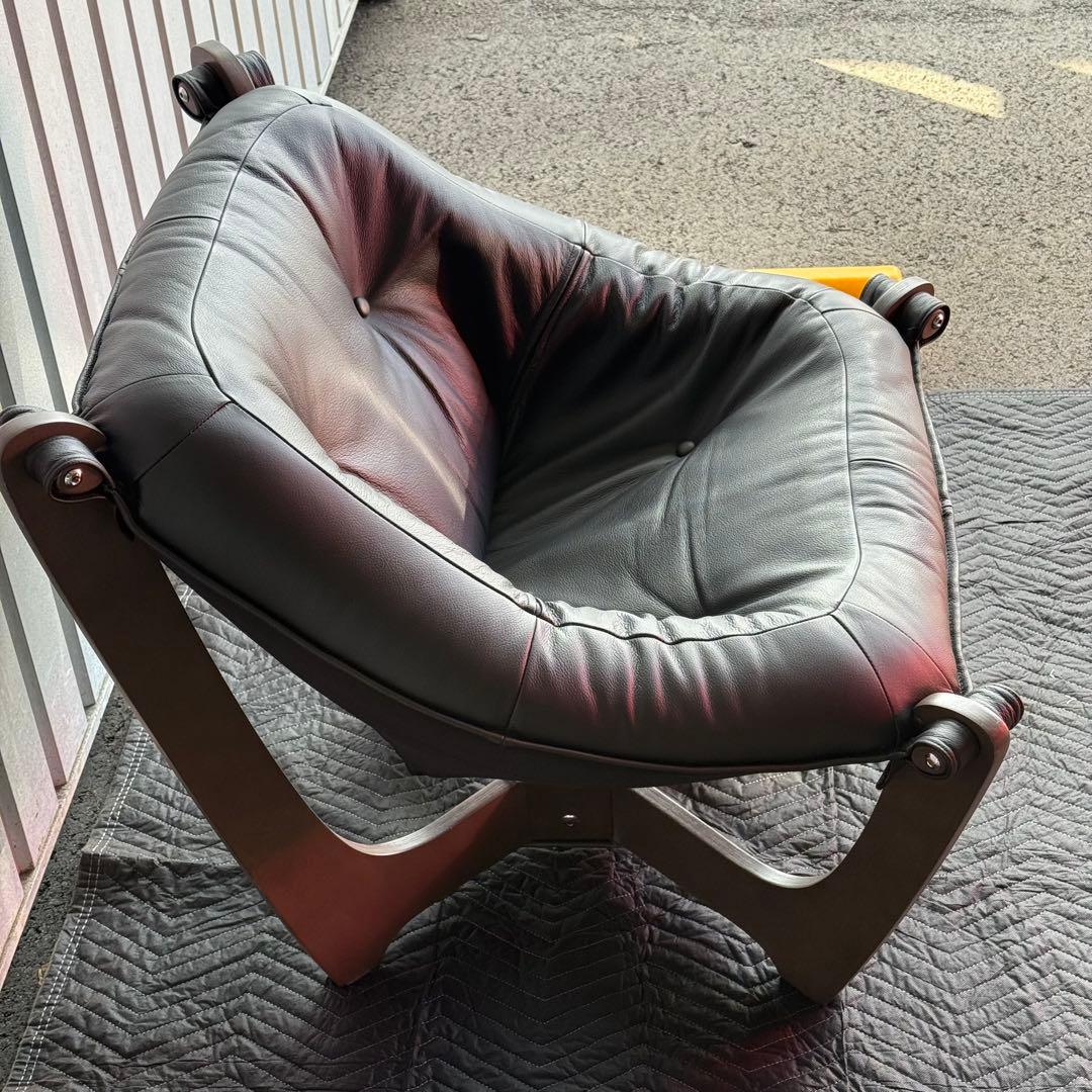 ギャラクシー ルナ ローバック パーソナルチェア 革張 ブラック　本革