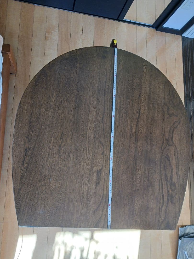 木製楕円形ダイニングテーブル