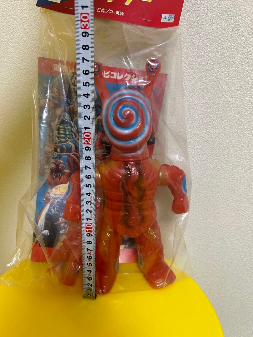 メディコムトイ ソフビフィギュア　 ダイダイカタツムリ(新色) ミニソフビ付き