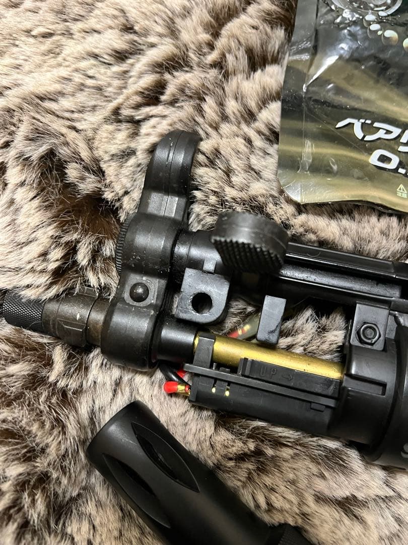 ジャンク品 東京マルイ MP5K A4 PDW電動ガン バッテリー2個付き