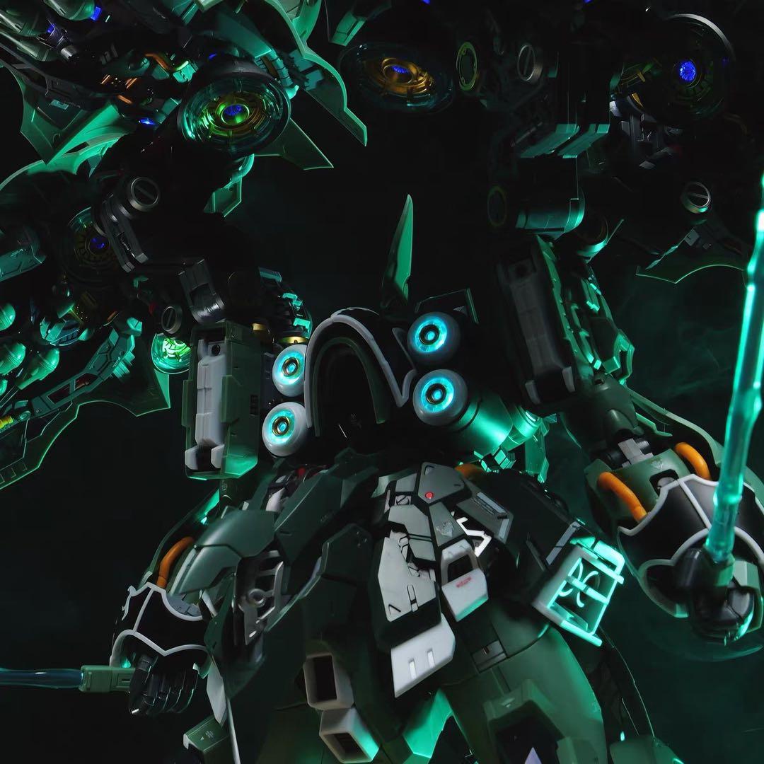 海外製 1/100サイズ オシリスの翼 クシャトリヤ