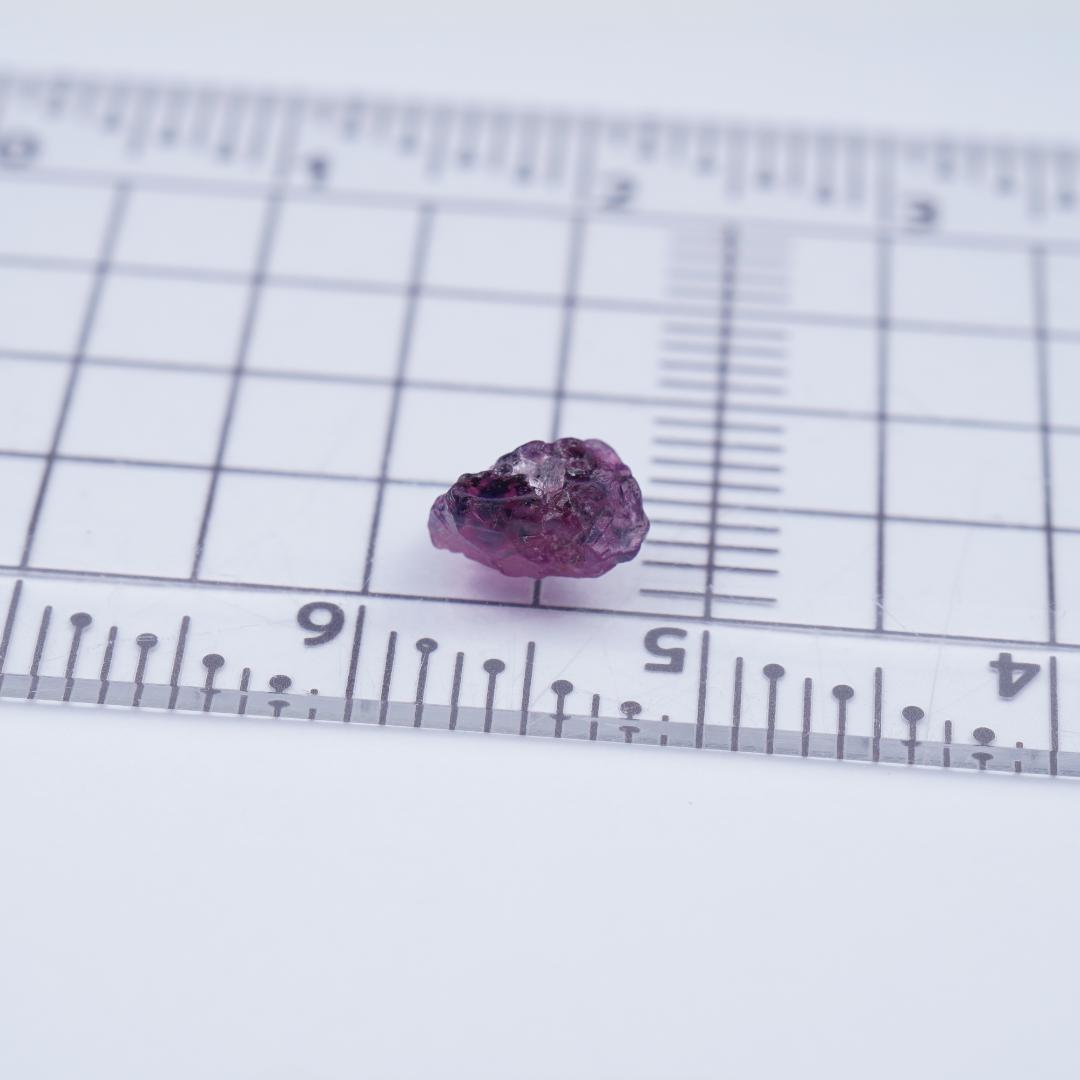 バイカラーウインザサファイア 原石 結晶 タンザニア産 - メルカリ