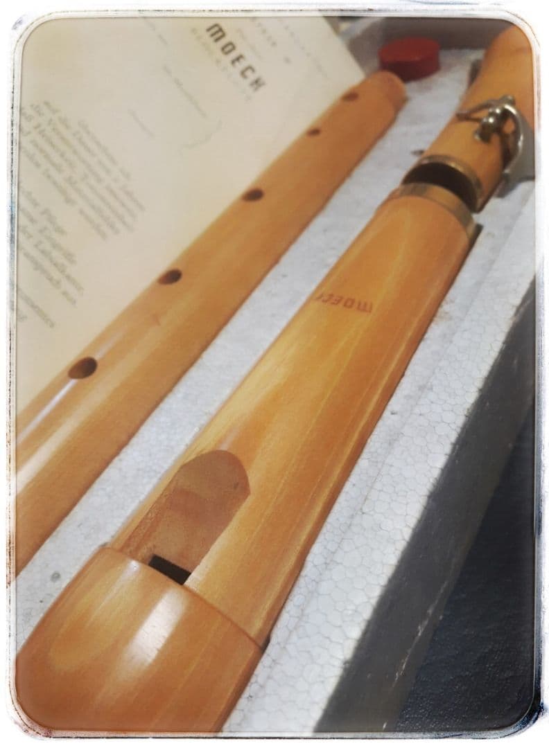 【未使用 高級品 】 希少 moeck ブロックフルート ドイツ語 製品保証書付