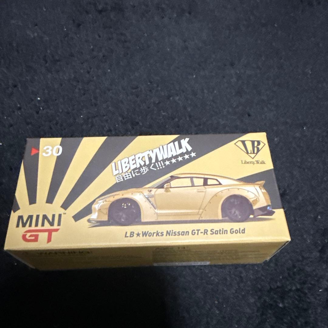 MINI GT リバティーウォーク 日産 GT-R 4種セット