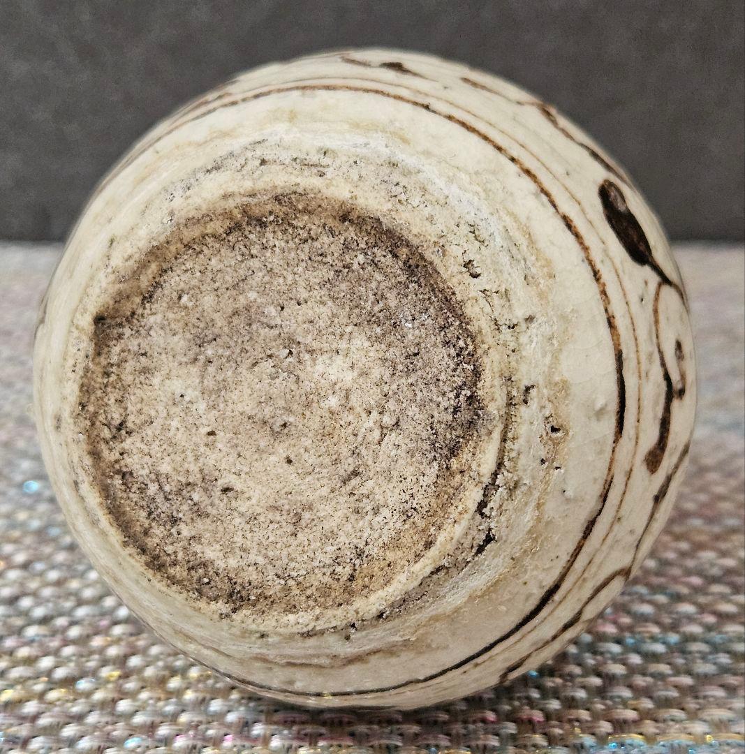 中国古陶磁器　中国古美術　宋〜明朝期 磁州窯　鉄絵　牡丹唐草文様　徳利　花入れ