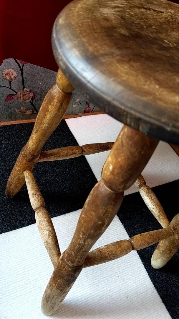 アンティーク　木製小型 スツール
