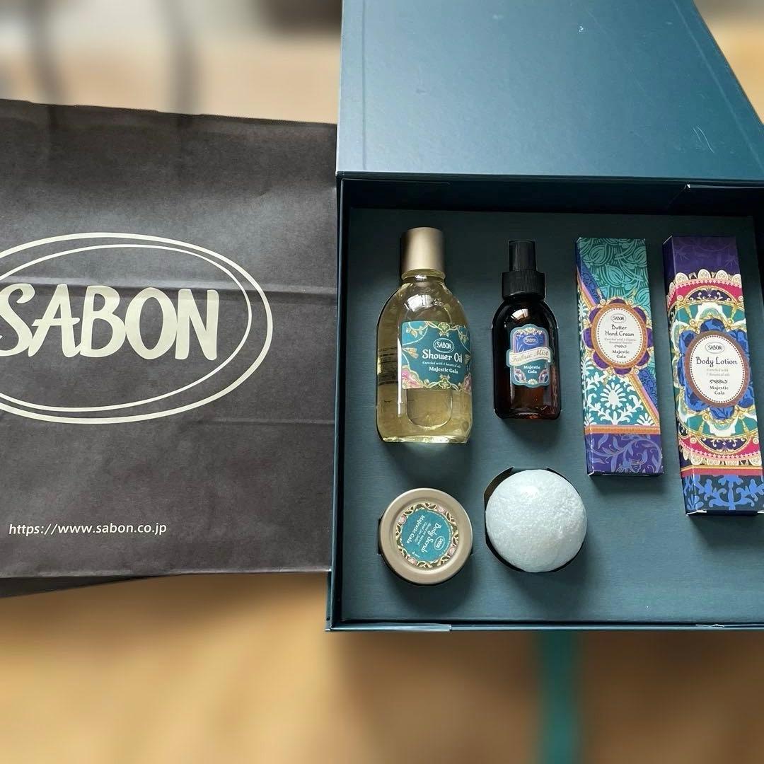 SABONホリデーコレクション『マジェスティック•ガラ ギフトセット