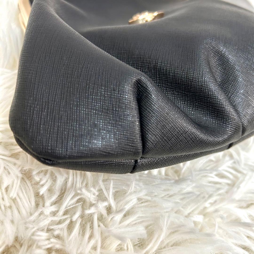 未使用品　vivienne west wood レザー　がま口　ショルダーバッグ