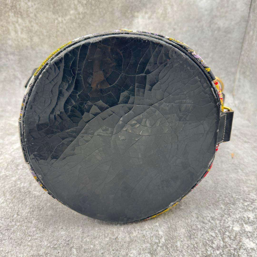 希少　VERSACE ボディバッグ　ショルダー　バロック柄　バケツ型　2way