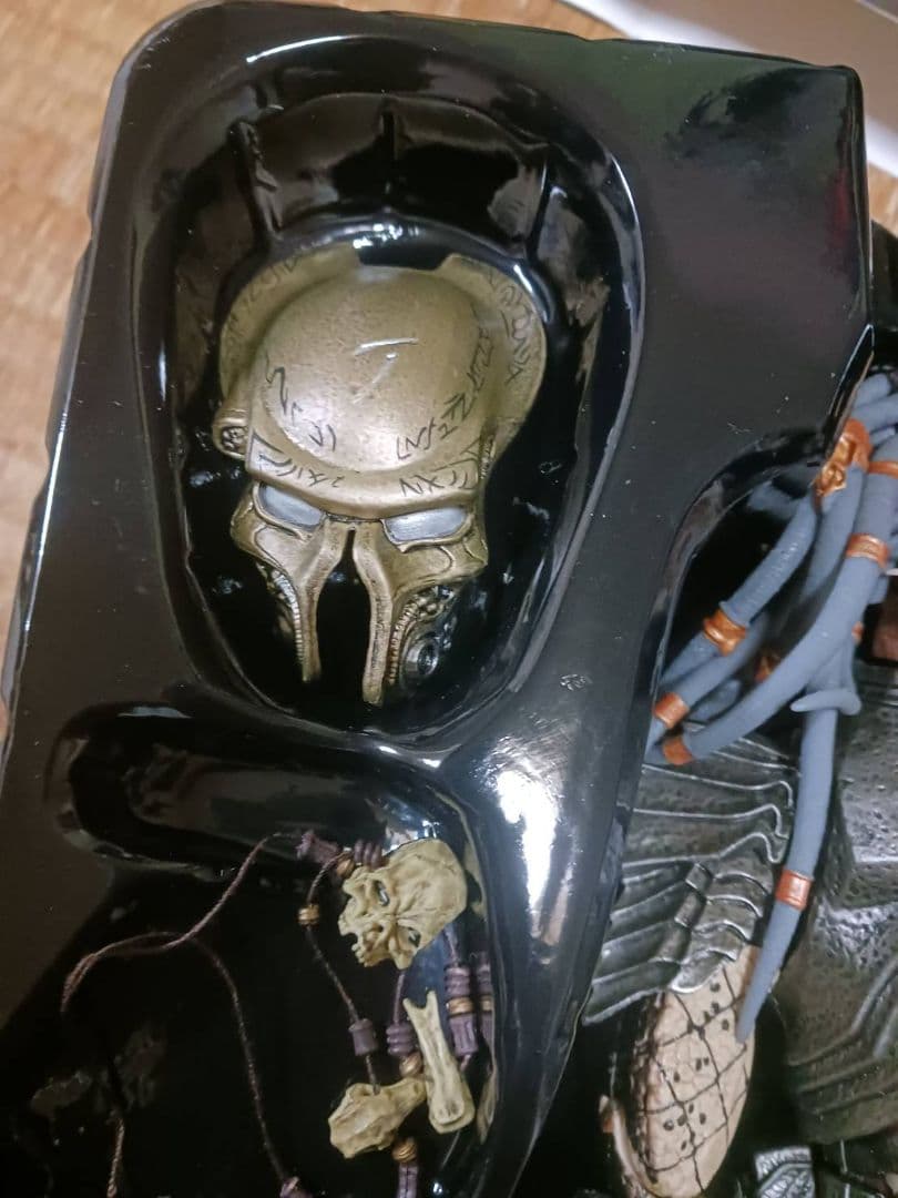 プレデターフィギュア